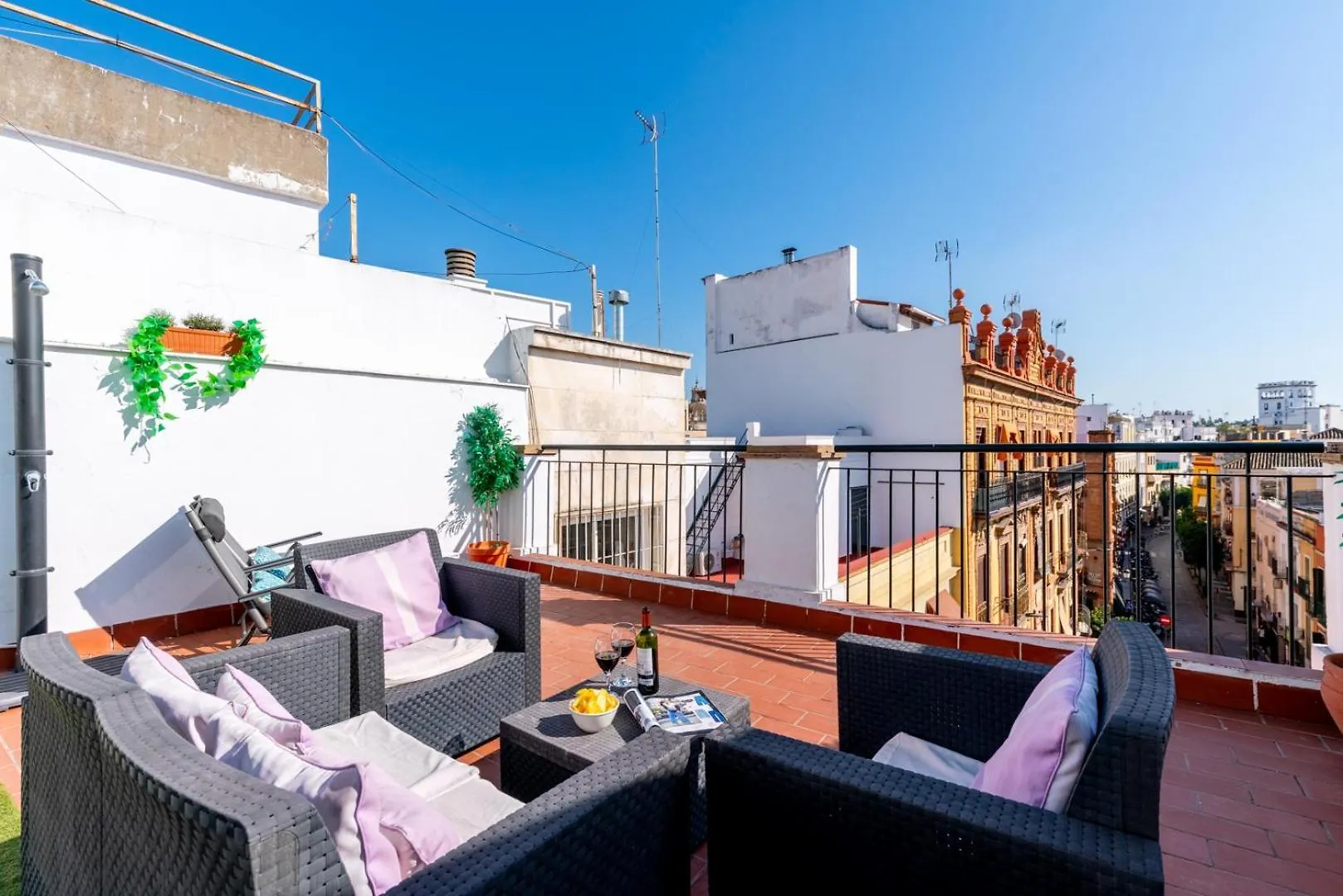Atgr Luminoso Atico Con Terraza, Calle Antonia Diaz Seville